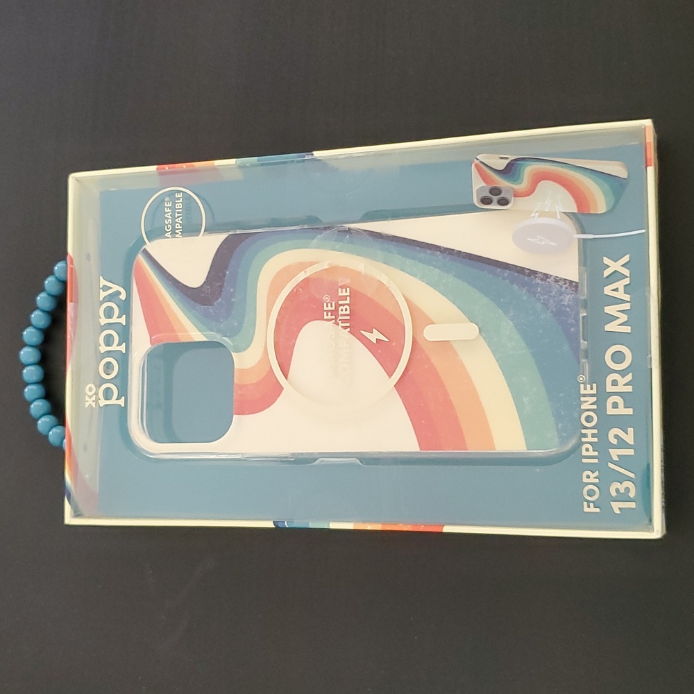 NWT XO Poppy iPhone Case Models 13/12 Pro Max MAGSAFE Compatible NIB